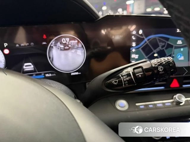 Hyundai The New Avante (CN7) 2023 Серебристо-серый из Кореи, фото 3
