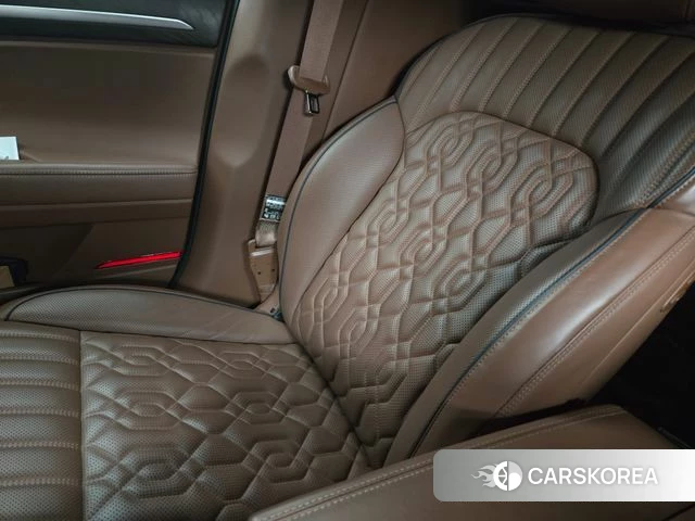 Genesis G90 2019 Фиолетовый из Кореи, фото 3