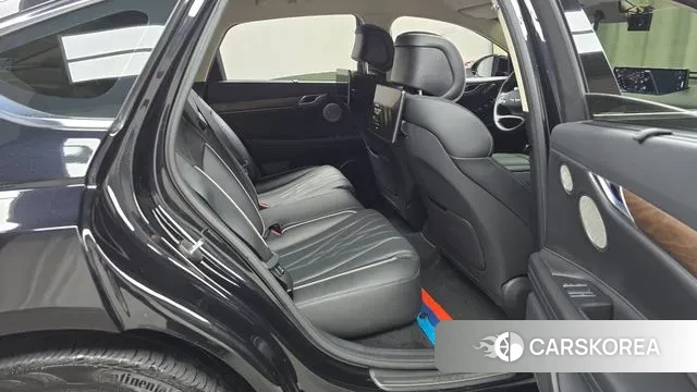 Genesis Electrified G80 (RG3) 2022 Черный из Кореи, фото 3