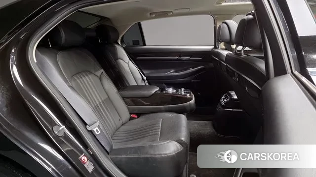 Genesis G90 2018 Черный из Кореи, фото 3