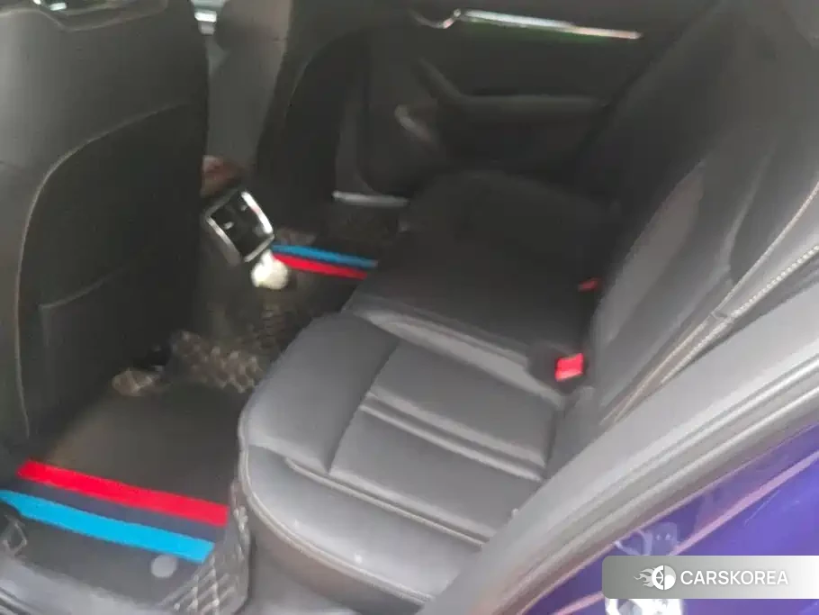 Skoda Octavia 2023 Синий из Китая, фото 3