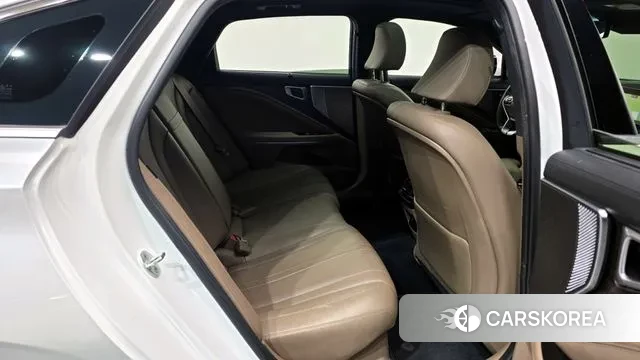 Kia K8 Hybrid 2022 Белый из Кореи, фото 3