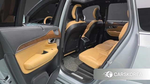 Volvo XC90 second Generation 2018 Серебряный из Кореи, фото 3