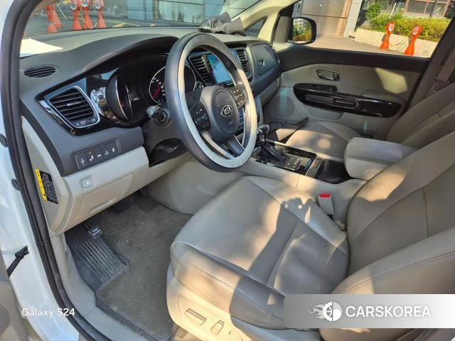 Kia All New Carnival 2018 Жемчужный цвет из Кореи, фото 3