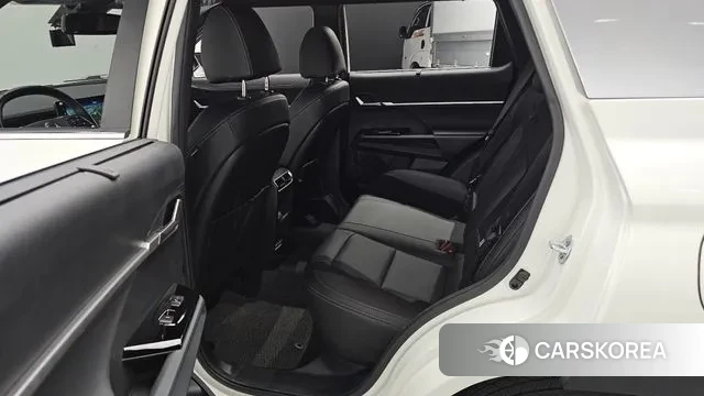 Ssangyong Torres 2024 Белый из Кореи, фото 3