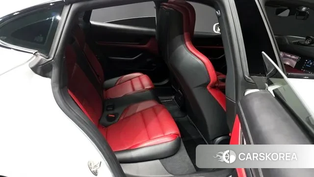 Porsche Taycan 2021 Белый из Кореи, фото 3