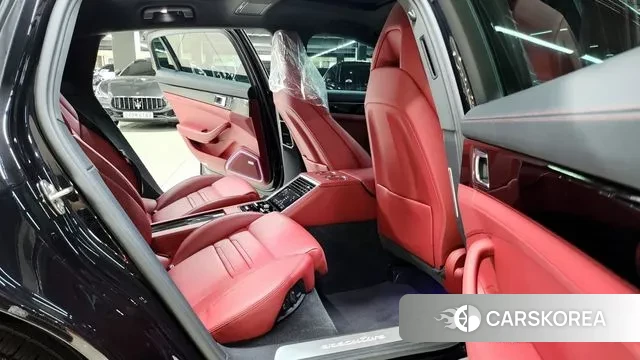 Porsche Panamera (971) 2023 Черный из Кореи, фото 3