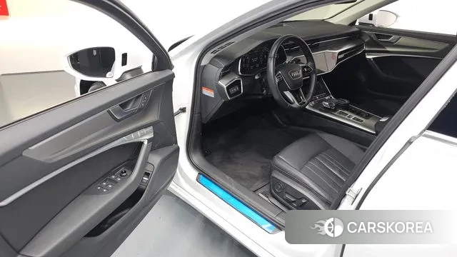 Audi A6 (C8) 2020 Белый из Кореи, фото 3