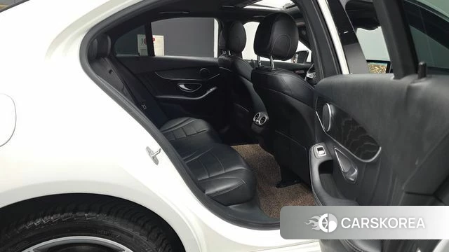 Mercedes-Benz C-Class W205 2018 Белый из Кореи, фото 3