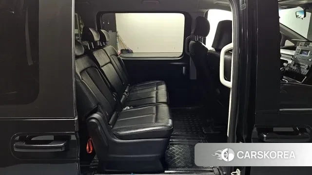 Hyundai Staria 2021 Черный из Кореи, фото 3