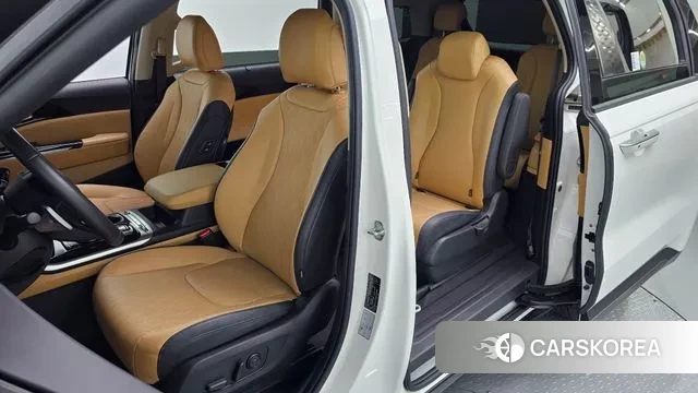 Kia Carnival 4th generation 2023 Белый из Кореи, фото 3