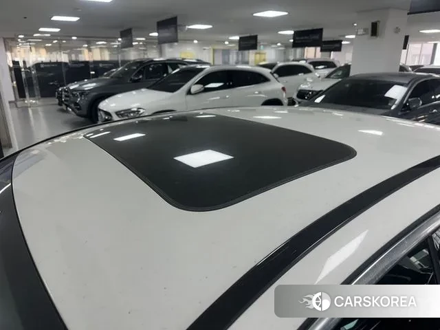 Mercedes-Benz E-Class W213 2022 Белый из Кореи, фото 3