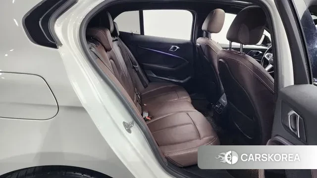 BMW 1 Series (F40) 2020 Белый из Кореи, фото 3