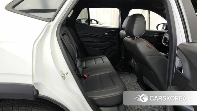 Chevrolet (GM Daewoo) Trax Crossover 2023 Белый из Кореи, фото 3