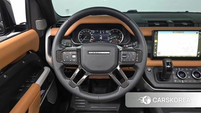 Land Rover Defender (L663) 2023 Черный из Кореи, фото 3