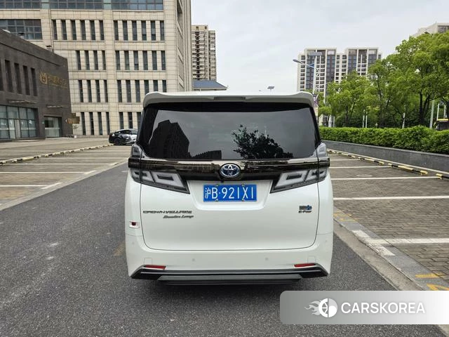 Toyota Wilfa 2023 Белый из Китая, фото 3