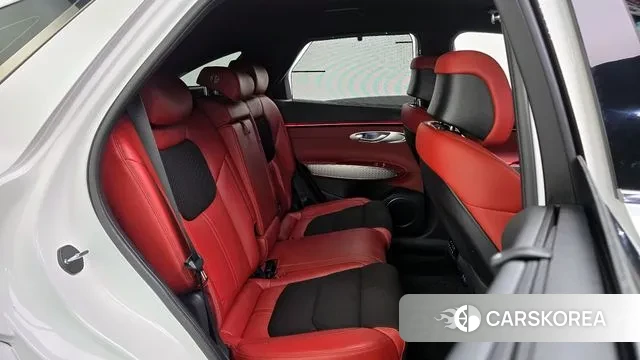 Genesis GV70 2024 Белый из Кореи, фото 3