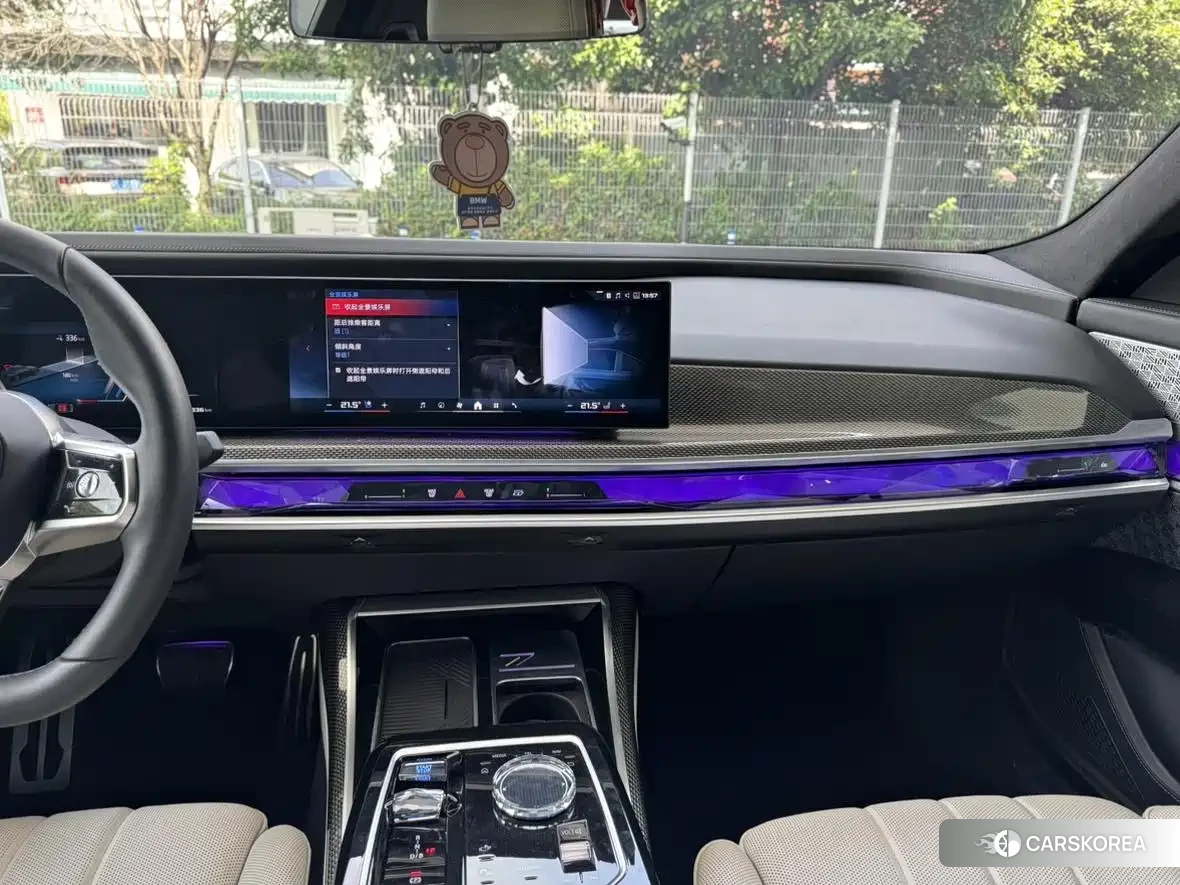 BMW i7 M70L 2025 Черный из Китая, фото 3