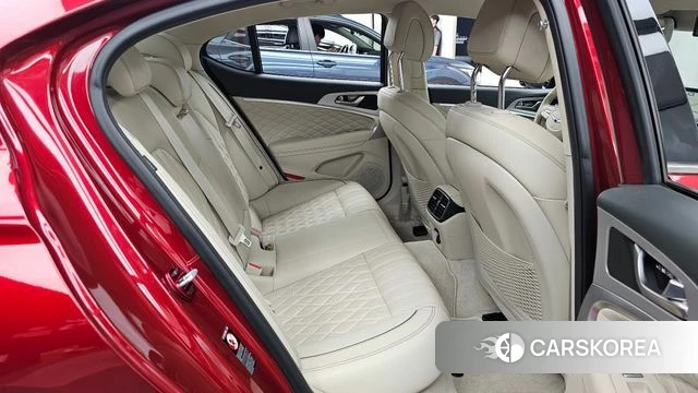 Genesis G70 2018 Красный из Кореи, фото 3