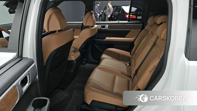 Hyundai Santa Fe (MX5) 2023 Белый из Кореи, фото 3