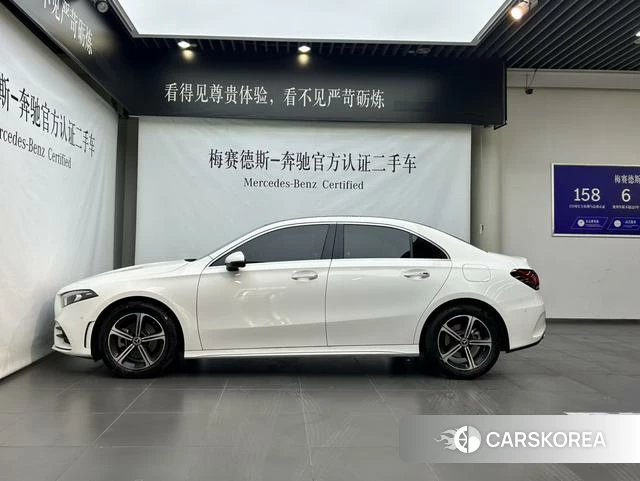 Mercedes-Benz Class A 2022 Белый из Китая, фото 3