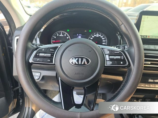 Kia Seltos 2020 Серый из Кореи, фото 3