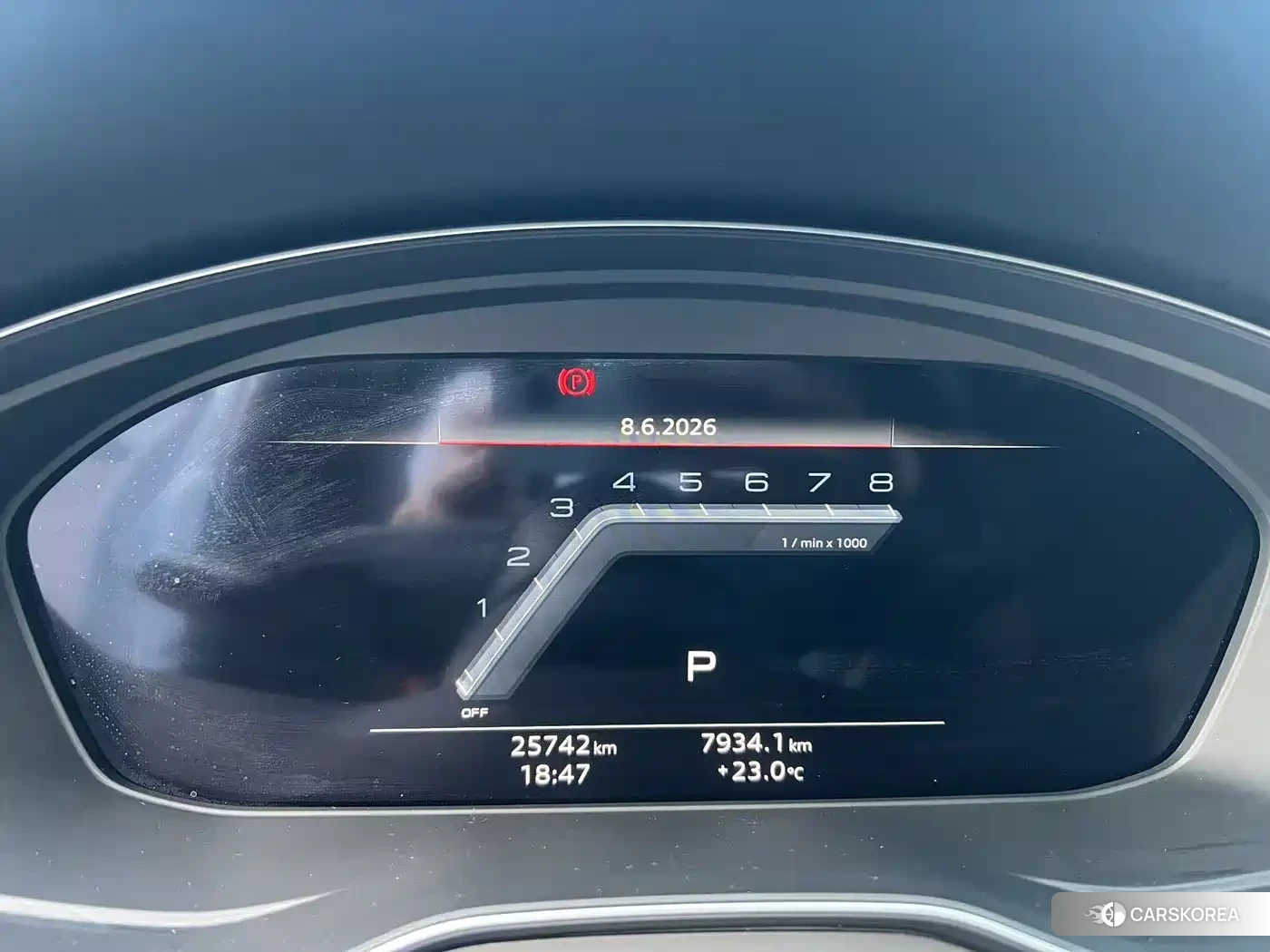 Audi A4L 2025 Белый из Китая, фото 3