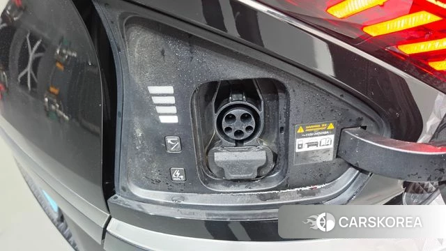 Kia EV6 2022 Черный из Кореи, фото 3