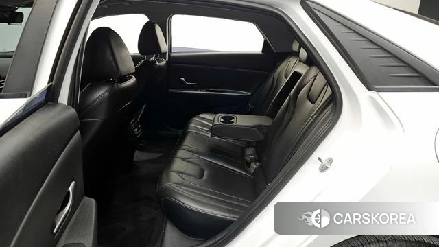 Hyundai Avante (CN7) 2022 Белый из Кореи, фото 3