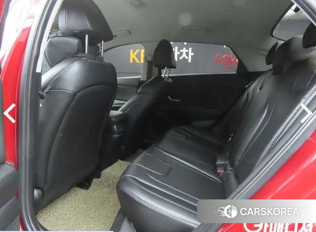 Hyundai Avante (CN7) 2020 Красный из Кореи, фото 3