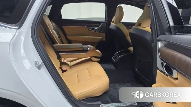 Volvo S90 2024 Белый из Кореи, фото 3