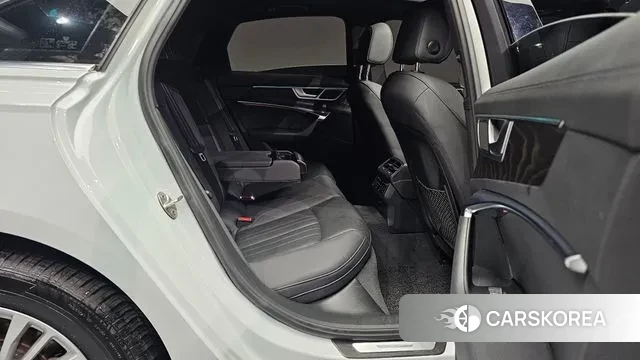 Audi A6 (C8) 2021 Белый из Кореи, фото 3