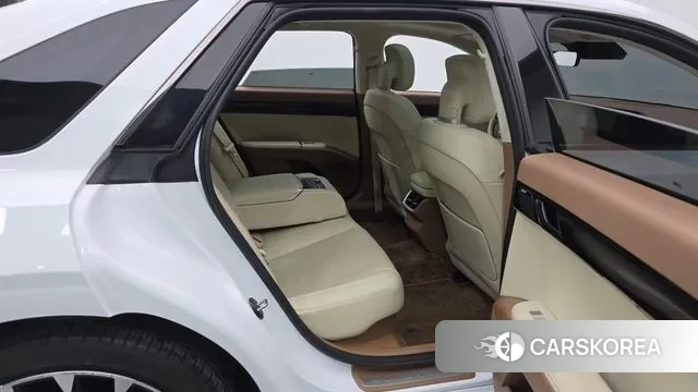 Hyundai Grandeur Hybrid (GN7) 2024 Белый из Кореи, фото 3