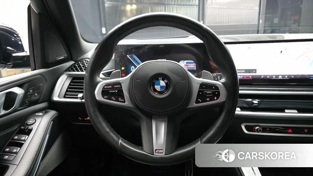 BMW X5 (G05) 2023 Серебристо-серый из Кореи, фото 3