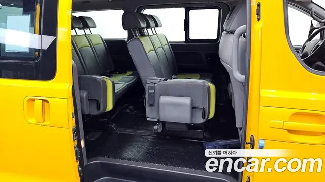 Hyundai The New Grand Starex 2018 Желтый из Кореи, фото 3