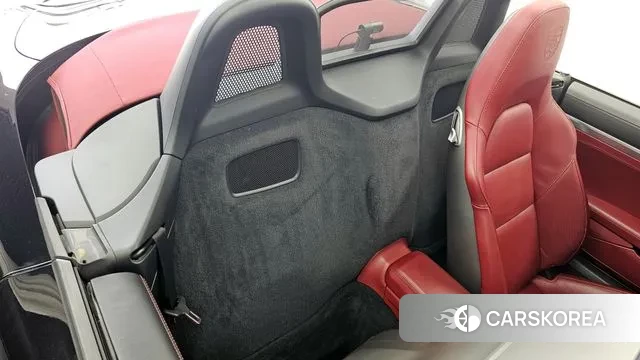 Porsche 718 Boxster 2019 Черный из Кореи, фото 3