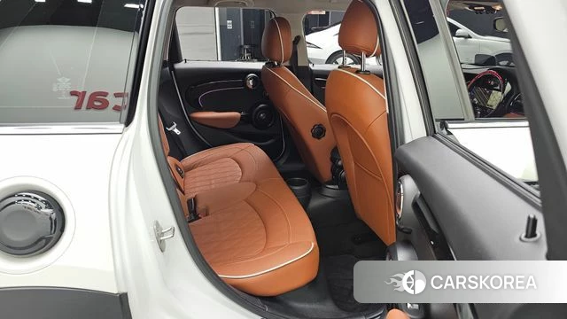 Mini Cooper S 2023 Белый из Кореи, фото 3