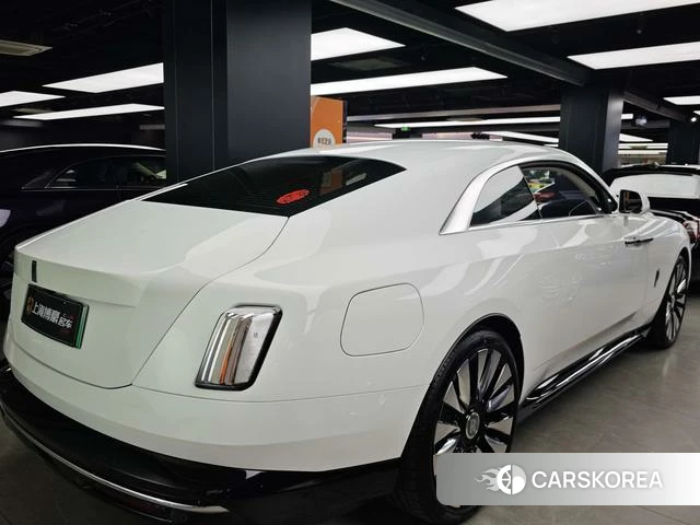Rolls-Royce Chthonic 2025 Белый из Китая, фото 3