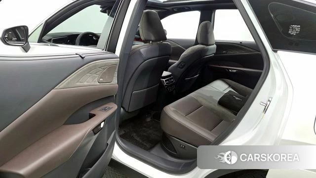 Lexus RX350h 5th generation 2025 Белый из Кореи, фото 3