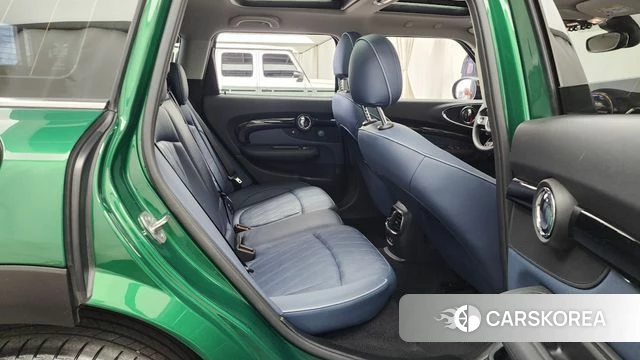 Mini Cooper S Clubman 2023 Зеленый из Кореи, фото 3