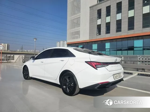 Hyundai Avante (CN7) 2021 Белый из Кореи, фото 3