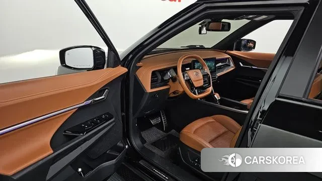 Ssangyong Torres 2023 Черный из Кореи, фото 3