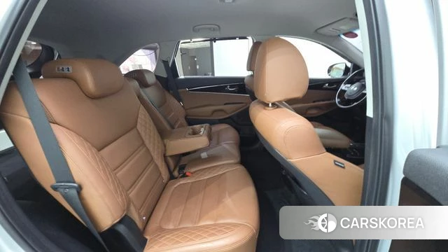 Kia The New Sorento 2018 Серебристо-серый из Кореи, фото 3