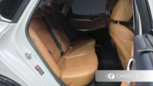 Hyundai Grandeur IG Hybrid 2018 Белый из Кореи, фото 3