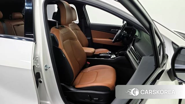 Kia Sportage 5th Generation 2022 Белый из Кореи, фото 3