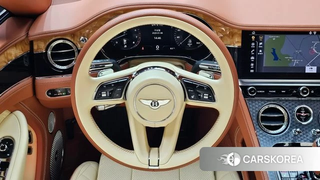 Bentley Continental GT 3rd Generation 2022 Жемчужный цвет из Кореи, фото 3