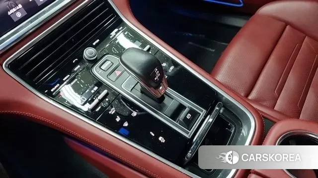 Porsche Panamera (971) 2020 Серебристо-серый из Кореи, фото 3