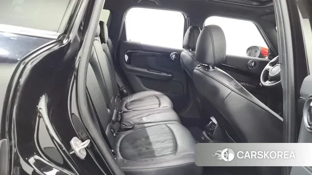 Mini Cooper S Countryman 2022 Черный из Кореи, фото 3