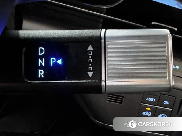 Hyundai Kona (SX2) 2023 Белый из Кореи, фото 3