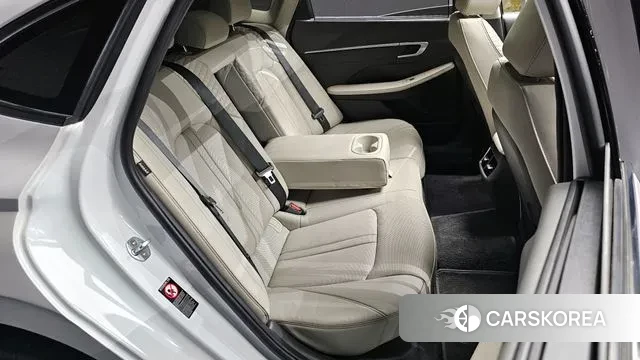 Hyundai Sonata Hybrid (DN8) 2021 Белый из Кореи, фото 3